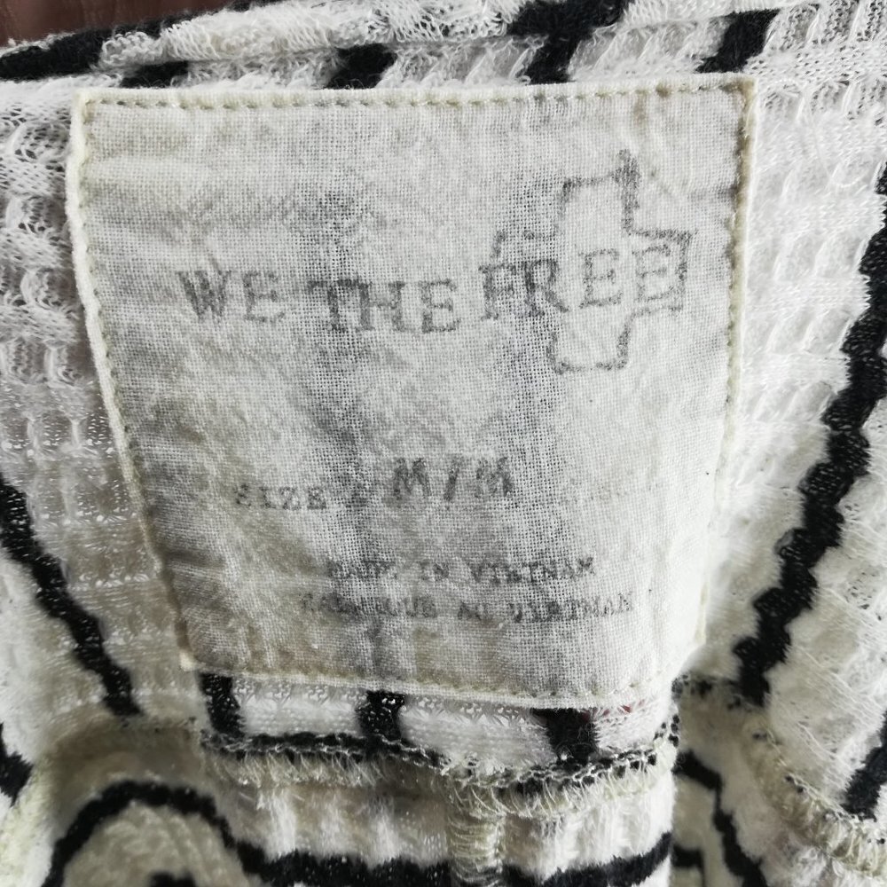 We The Free Striped Thermal Shirt Size M Stretch Raw Ruffle Neck Flowy Hem - Picture 4 of 12